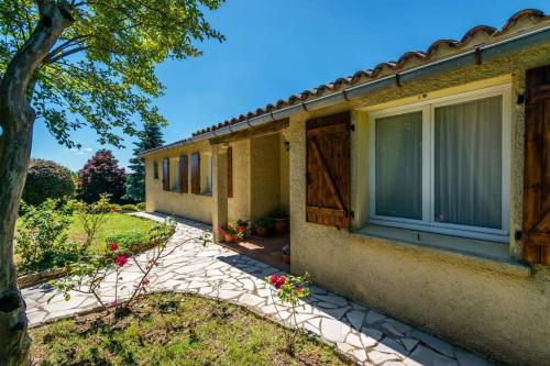 Fantastic Four Bed Family Home in Fontiers-Cabardes