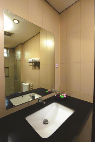 Superior Double or Twin Room image 2