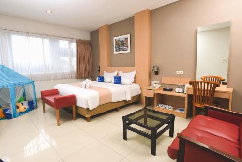 Executive King Room image 2
