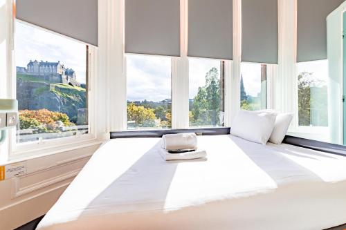 easyHotel Edinburgh - main image