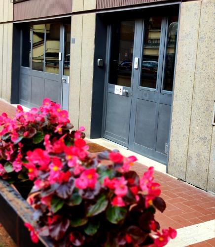 Gemme Fiorentine Apartments in front of the train station 5 minutes from the centre Free parking