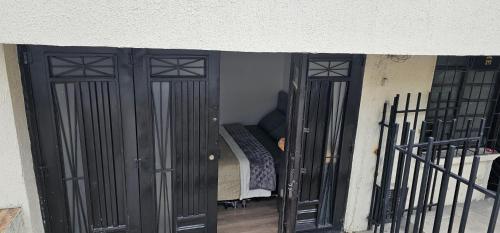 Entrance, Hermosa casa con espacios independientes cerca a Mall plaza in Ciudadela del Norte