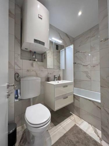 Neue Wohnung neben der MedUni und dem LKH in Geidorf