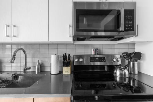 Urban Retreat 2BR Near UAB in Birmingham, USA