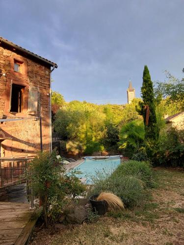 L'Ostal d'Albowan gîte à louer Rebourguil