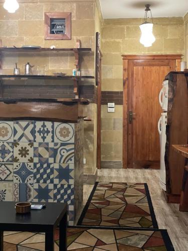 ستوديو هادئ وراقي