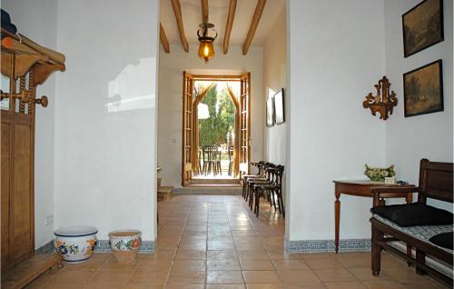 Buitenkant, Lovely Home In Porreres in Porreres