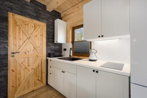2 bedrooms, 4 beds