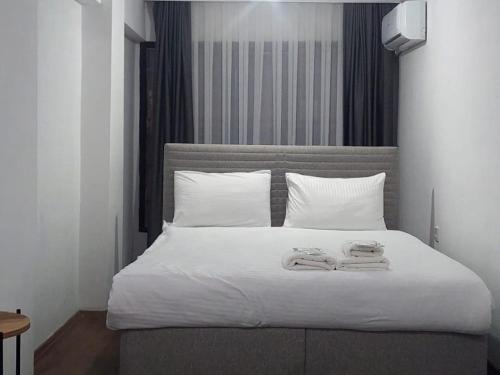 Navan Hotel - Photo 4