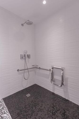 Citotel Le Cornouaille Hotel - image 9