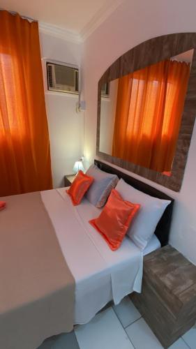 Standard Double Room image 6