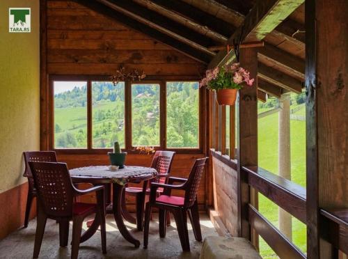 Kuća za odmor Karaklić (Kuca za odmor Karaklic) in Donje Karaklije