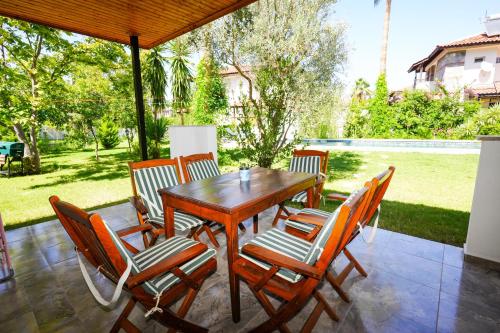 Villa Misli - red/ green in Dalyan
