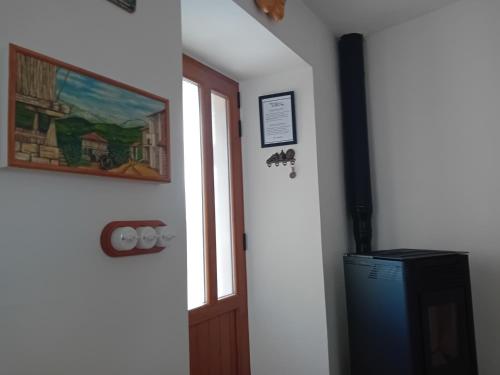 Stone Cottage O CEBREIRO in Teijeiro