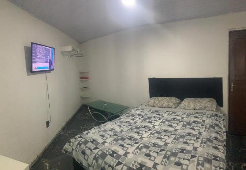 Suíte privada com estacionamento (Suite privada com estacionamento) near Boa Vista International Airport