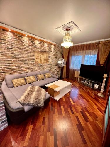 Exclusive Golden Sands apartment in Ziepniekkalns