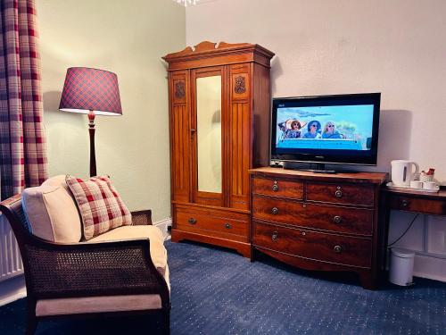 Double Room with Sea View image 4