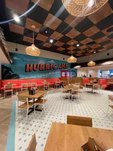 ห้องอาหาร, Six Flags Great Escape Lodge & Indoor Waterpark in ควีนสบิวรี (NY)