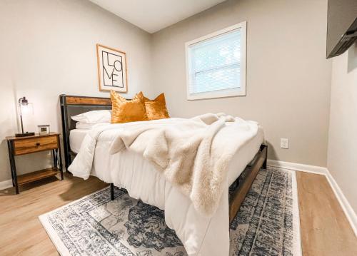 NEW! Cozy 4-Bed Family Friendly Home in Columbus