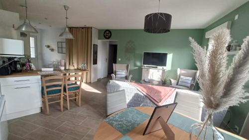 Les petites bulles in 馬里尼奧亞