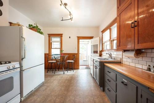 Historic Home in the Newest Downtown Neighborhood in Colorado Springs, USA