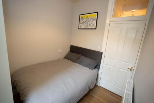 Stylish Apartment in Edinburgh 5 beds 3 Bedrooms, Edinburgh (fotografie 7)