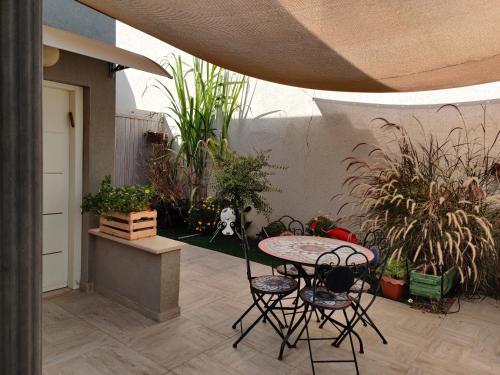 רקפת - יחידה במדבר in Shaked