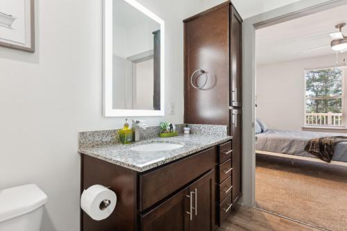 Overlook 3111 Modern Luxury In Heart Of Knoxville in Knoxville, USA