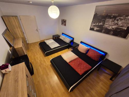 Schöne 3 Schlafzimmer Wohnung mit 4 Dopplbetten, Berlin (photo 4)