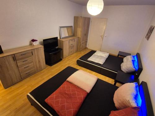 Schöne 3 Schlafzimmer Wohnung mit 4 Dopplbetten, Berlin (photo 5)