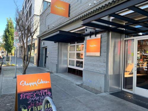 Luxury Loft - Bidet, Skylight and Bed for Royalty