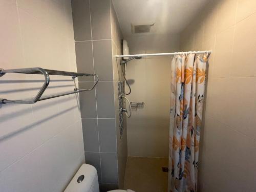 Triple Room with Balcony image 2