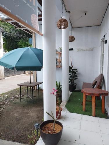 Garden, R & J Homestay in Naga Cebu in Minglanilla