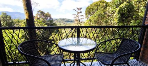 Campod Resort near Healthy Strawberry Farm