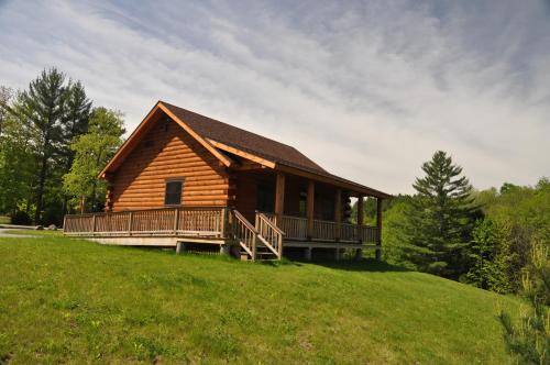 One-Bedroom Cabin 1