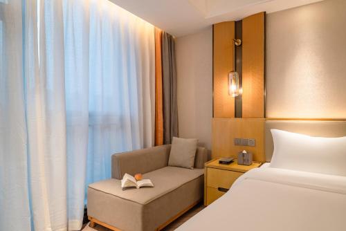 TOWO Shangpin International Hotel