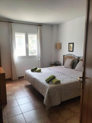 Son Bou by The Sea; home with a private garden, Son Bou (Foto 6)