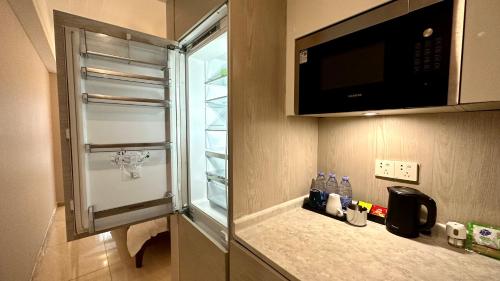 Xiamen Binbei Silver Lake Apartment - image 3