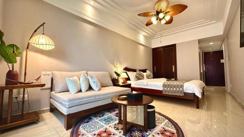 Xiamen Binbei Silver Lake Apartment - image 2