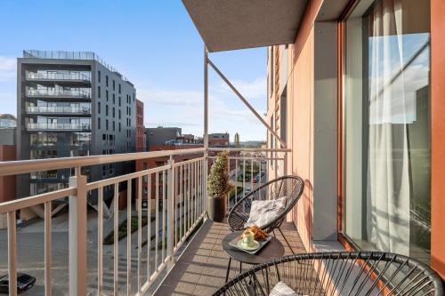 Waterlane Island - Riverview Pool, SPA & Gym by Downtown Apartments 4