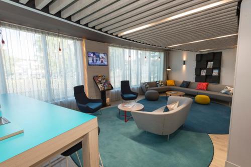 Holiday Inn Express Paris - Velizy an IHG Hotel - image 14