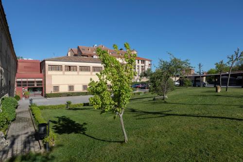 Hotel San Antonio el Real - image 12