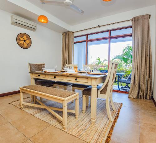 Ételek és italok, Mola Zuri Retreat in Mombasa