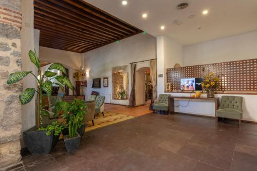Hotel San Antonio el Real - image 8