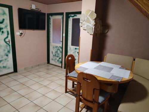 Bonita Apartman in บาลาตองเบเรนี