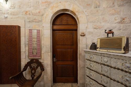 Jerusalem Hotel Room Type - King Room