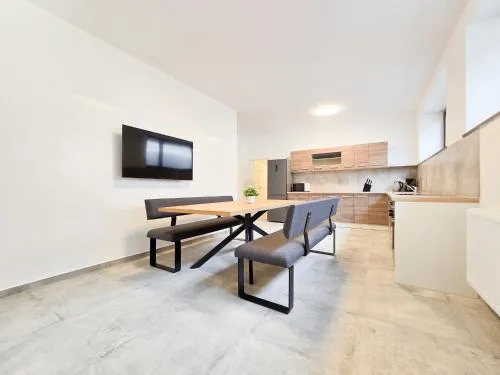 Tolstov Apartments - 4 Room Apartment - Parking - 30 Min Messe DUS in Mönchengladbach, Deutschland