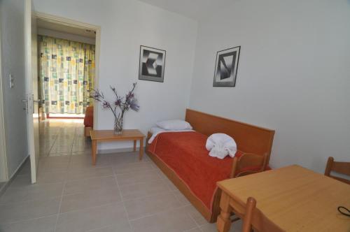 Apartment image 5