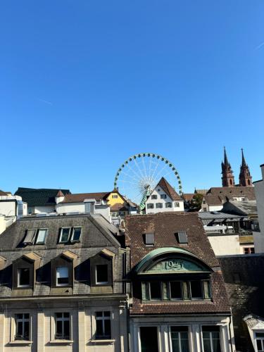 Exclusive Rooftop Duplex Penthouse - 200sqm - 280 Panoramic Views - Downtown, Basel (Foto 3)