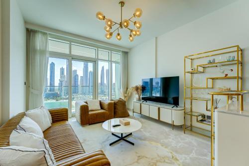 Private Beachfront 2 Bed With 180 Marina Skyline, Dubai (photo 2)